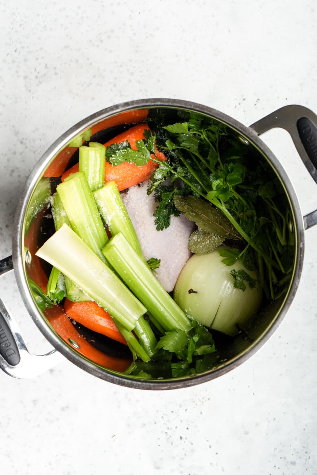 Italian Brodo Recipe - Easy Homemade Chicken Broth - Pina Bresciani