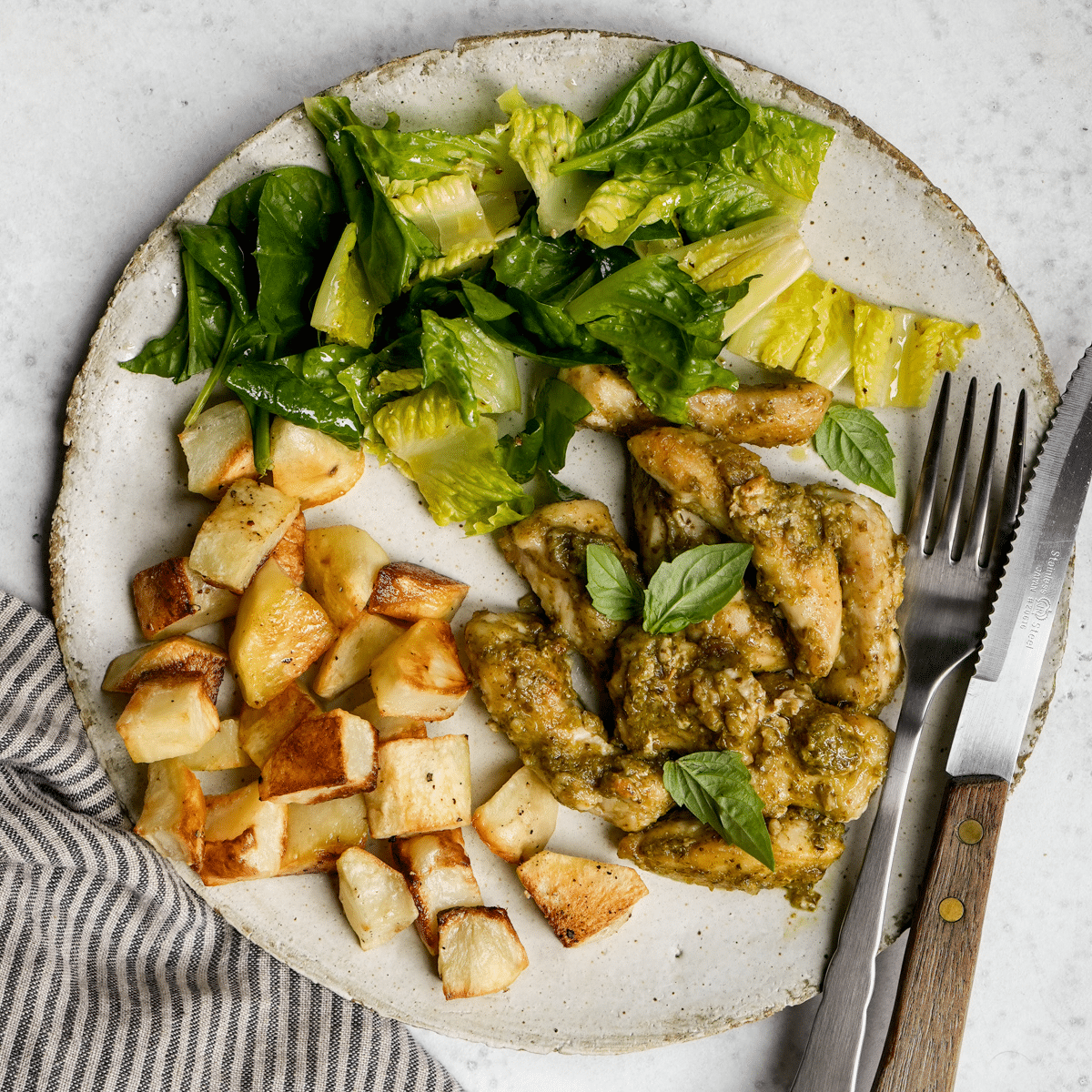 5Ingredient Italian Pesto Chicken Easy and Delicious! Pina Bresciani
