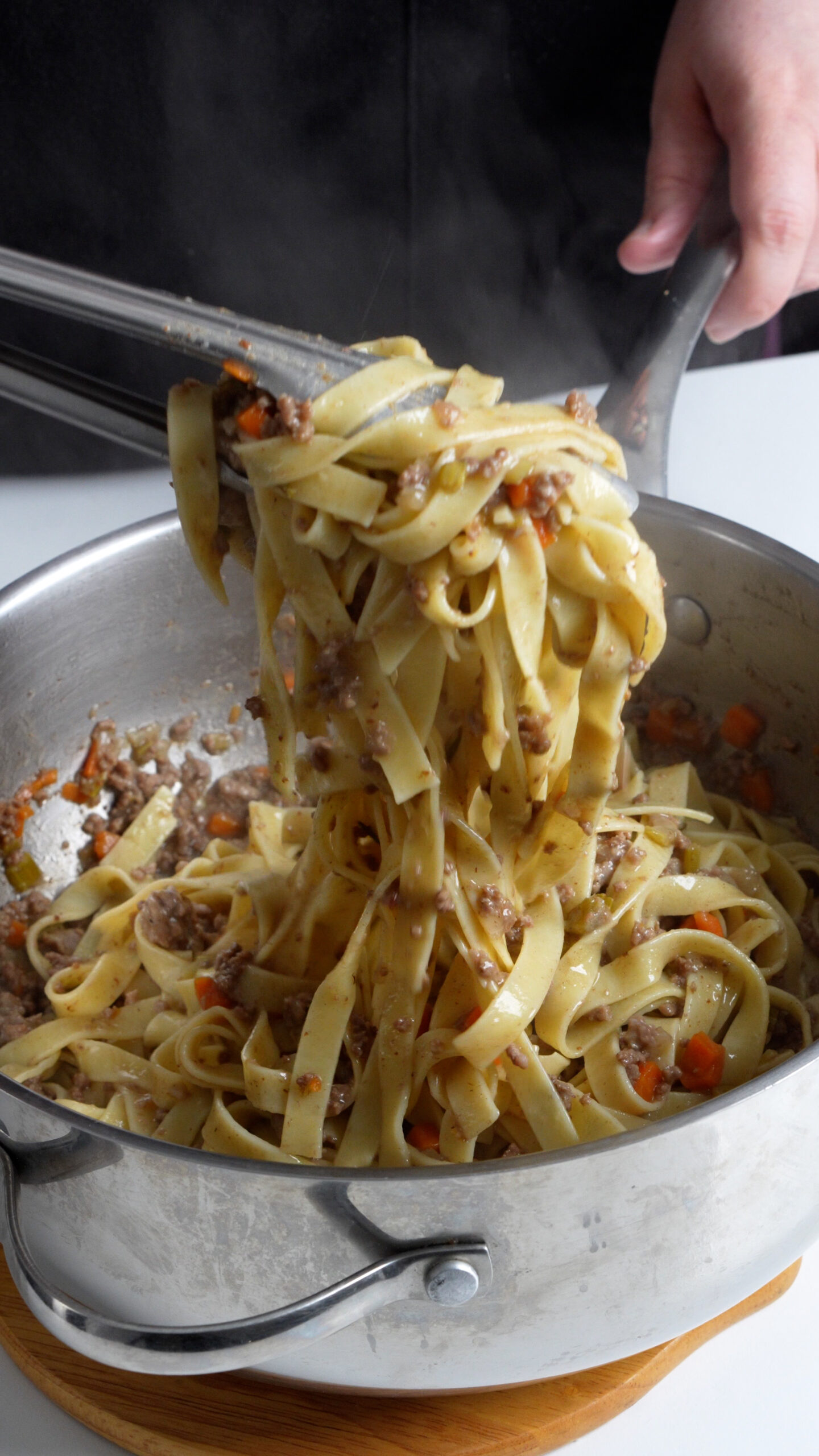 Tagliatelle with ragu bianco in a pot