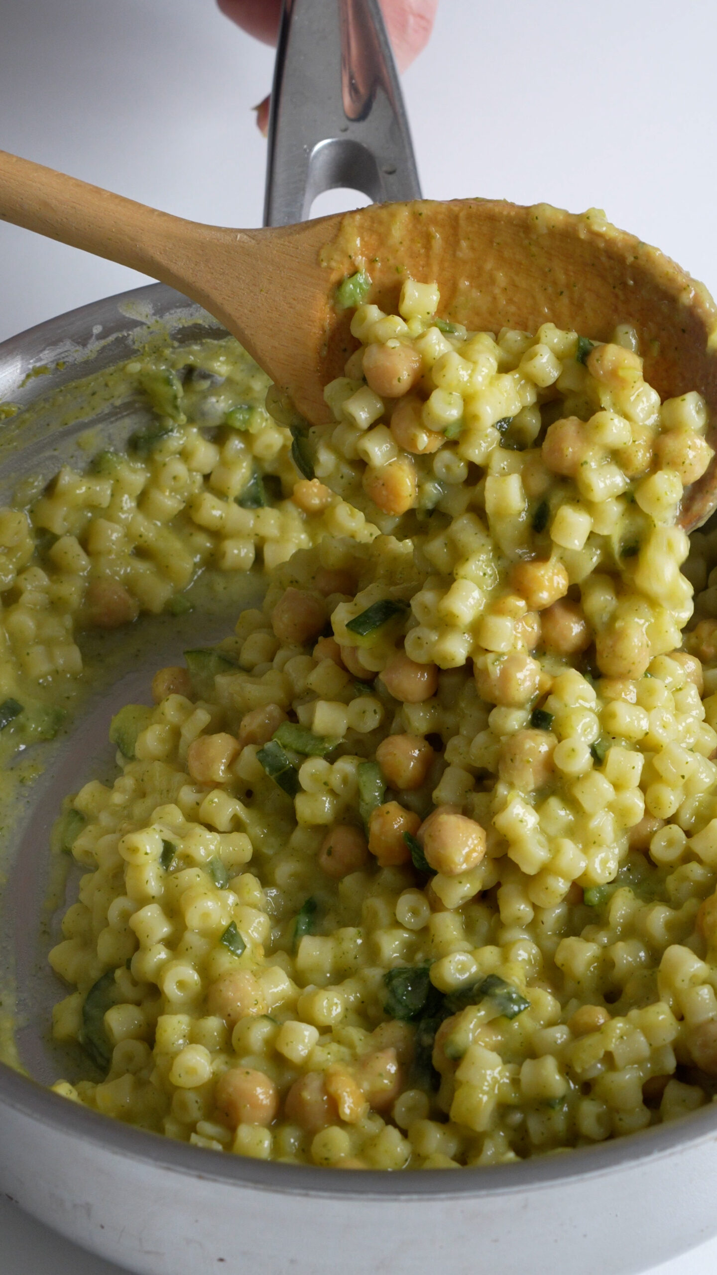 Zucchini and chick pea pasta in a pan
